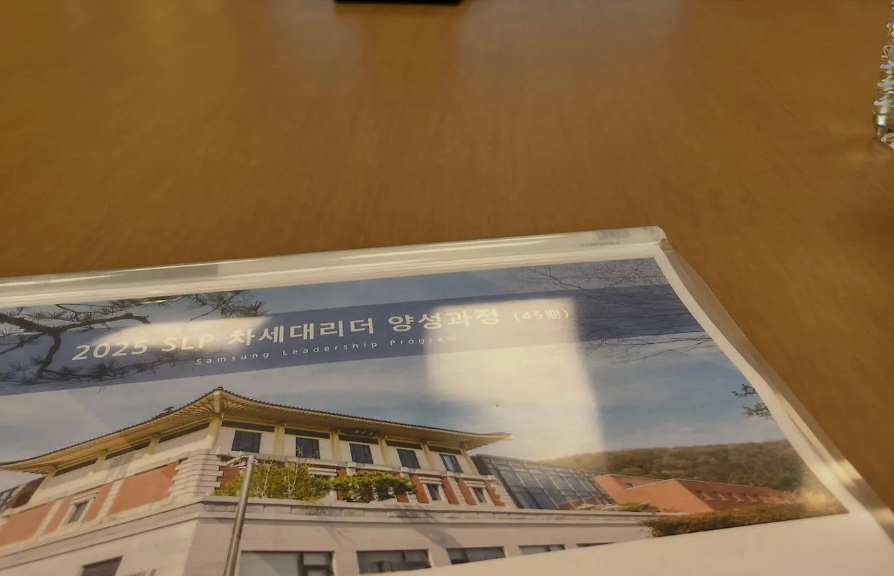 491466475_18016618640705659_3162760471610015476_n.jpg?stp=dst-jpegr_tt6&_nc_cat=104&ccb=1-7&_nc_sid=127cfc&_nc_ohc=6bQ8ClwYXucQ7kNvwFI6YYT&_nc_oc=AdmwHN9EUwBGiGnHxh4LuXRYtnqzbTBzubdSJhvbpqNyST3aksZinX4VV9_rmbfI04o&_nc_zt=23&se=-1&_nc_ht=scontent-ssn1-1.xx&_nc_gid=YGZgS7hgbzbqH_eetap07w&oh=00_AfHk_SxaefPPxRXjRjPyFJL7fI4UcfMX1VpukwEV3Nf_Fw&oe=6812CA37