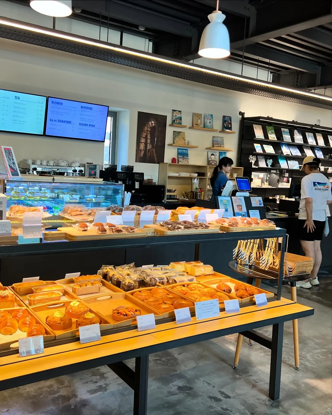 456121611_18453015499045353_2143014453470378383_n.jpg?stp=dst-jpegr_tt6&_nc_cat=106&ccb=1-7&_nc_sid=127cfc&_nc_ohc=5W8AxN18c6MQ7kNvgG9xtb3&_nc_zt=23&se=-1&_nc_ht=scontent-ssn1-1.xx&_nc_gid=AjLANh8fgidcJepARpcpBTm&oh=00_AYCcgJKuM_9Hm92Sz1UXeChfMqvfgh-yhY3GkSiWlYDEyg&oe=67744336