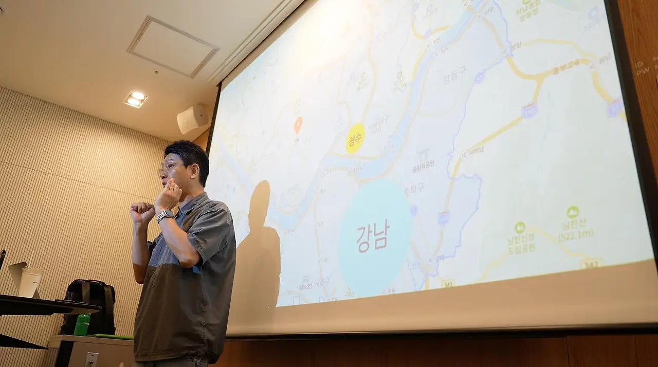 551995470_18033722597705659_5594761910184923918_n.jpg?_nc_cat=107&ccb=1-7&_nc_sid=127cfc&_nc_ohc=BOHHJPaSIs8Q7kNvwEYlnms&_nc_oc=Adl5ilKaNH_Zqu8lHZkUICvcJ99S3uvsW6Yw3B8u44hwV4O9sD9oXz1fBoaK6av-toc&_nc_zt=23&_nc_ht=scontent-ssn1-1.xx&_nc_gid=0leA79HlPr0CaX8smUdV1Q&oh=00_Afepw8KefP414o7SVdrchuZLZrXXoS0Klbrn8axMXKNT5A&oe=68E6F498