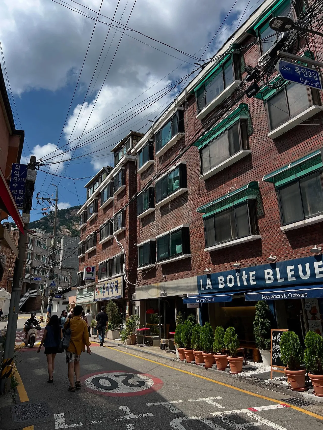 538793017_18523183315045353_7848871597709641608_n.jpg?stp=dst-jpegr_tt6&_nc_cat=110&ccb=1-7&_nc_sid=127cfc&_nc_ohc=9f2KlBSBJrQQ7kNvwHrqY4h&_nc_oc=AdmubGlCtGgqn19r0SXab8FIEMaLIEpqp3ma-zRsw5FGqjkUS9UIIBuhCWGvaa86tFM&_nc_zt=23&se=-1&_nc_ht=scontent-ssn1-1.xx&_nc_gid=onUl6X8M4cJ9FKmS8vz6VQ&oh=00_AffWnnGTdNf0lAKT9t304Z7g8aVBpAiLDIkdj_8muYISxA&oe=68E5B2B8