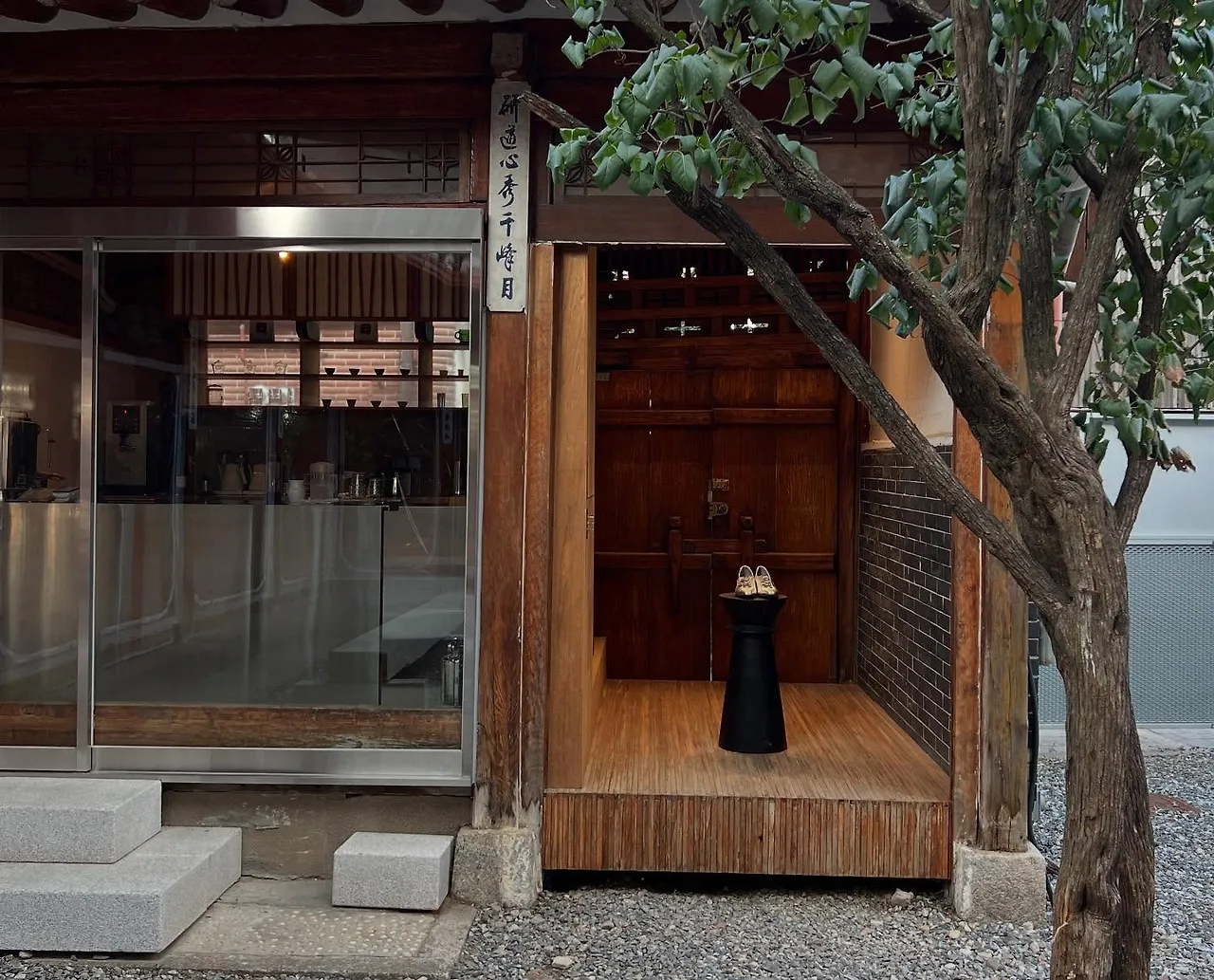 538395684_18523401637045353_4271687193764932810_n.jpg?stp=dst-jpegr_tt6&_nc_cat=102&ccb=1-7&_nc_sid=127cfc&_nc_ohc=1s3fSERFGx0Q7kNvwH6Cc1-&_nc_oc=AdmPqttu4SOAVHNV50JIjPzgP4yMk66dOEtqhNli_3ZO0Vs-H16nvYnHc1TBs_1sllU&_nc_zt=23&se=-1&_nc_ht=scontent-ssn1-1.xx&_nc_gid=GCRR3dZHeVEvycRM9UXoxA&oh=00_AfdDlBm-lf_-LDqg-NksvH60ISLzfDOUe71SIaD8oJt9Nw&oe=68E5C82A