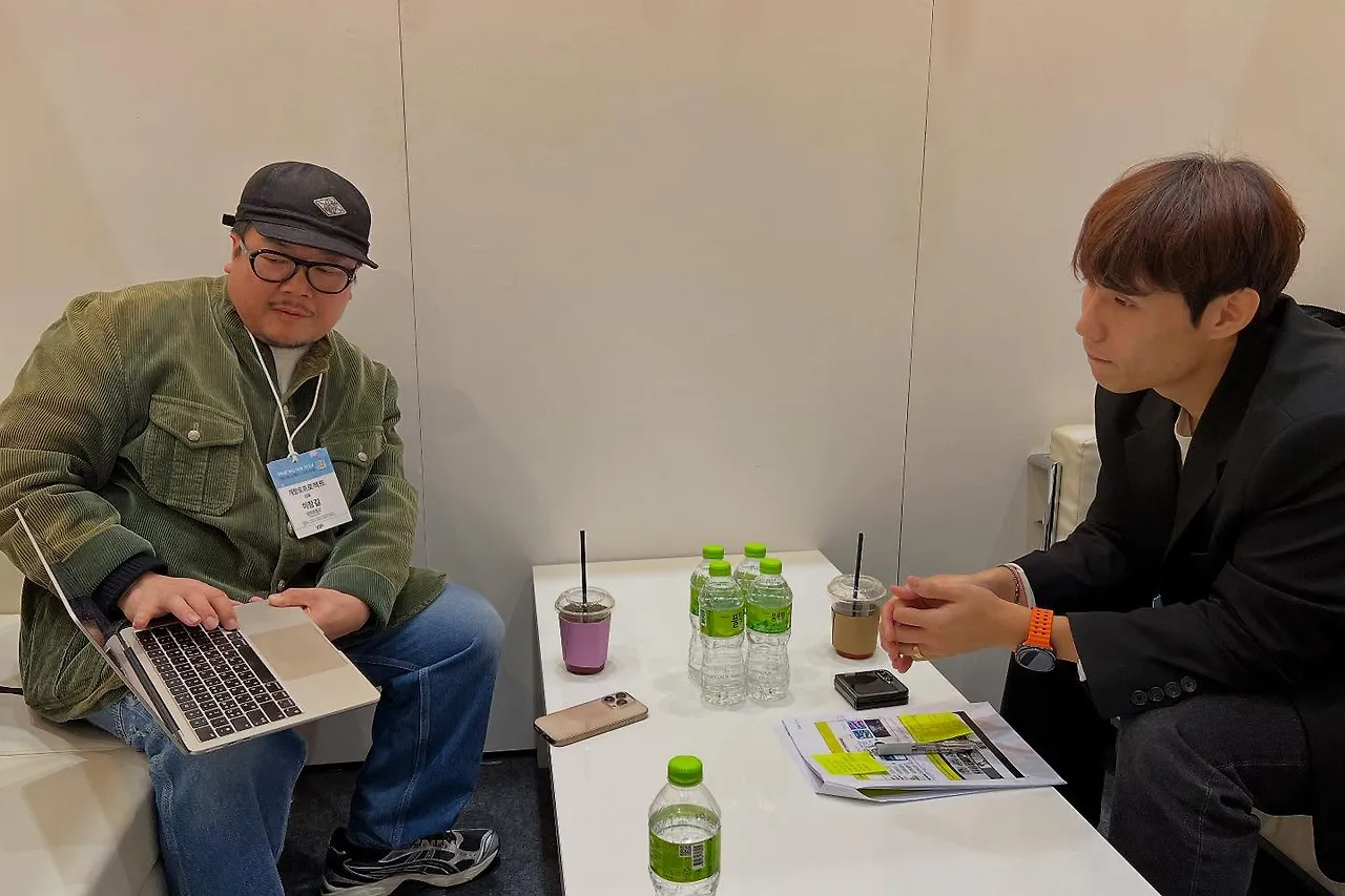 470985702_18002289719705659_6116086506744863664_n.jpg?stp=dst-jpegr_tt6&_nc_cat=109&ccb=1-7&_nc_sid=127cfc&_nc_ohc=_G1wp_gtBIwQ7kNvgFWuA2Z&_nc_oc=AdjTCmak2a5NuN_RGa6Vf3ycqatCIbBkNZSSMxQ0ov2TBmrm97QsF1LjLnDAAcZj9C4&_nc_zt=23&se=-1&_nc_ht=scontent-ssn1-1.xx&_nc_gid=A0RLD35NV4pjAJxQ9w-XYNv&oh=00_AYAdq9Ybf7I5X5adneiXbQ-dK4rBwP0SkS9DL0mFsIAUhA&oe=67BBC89B