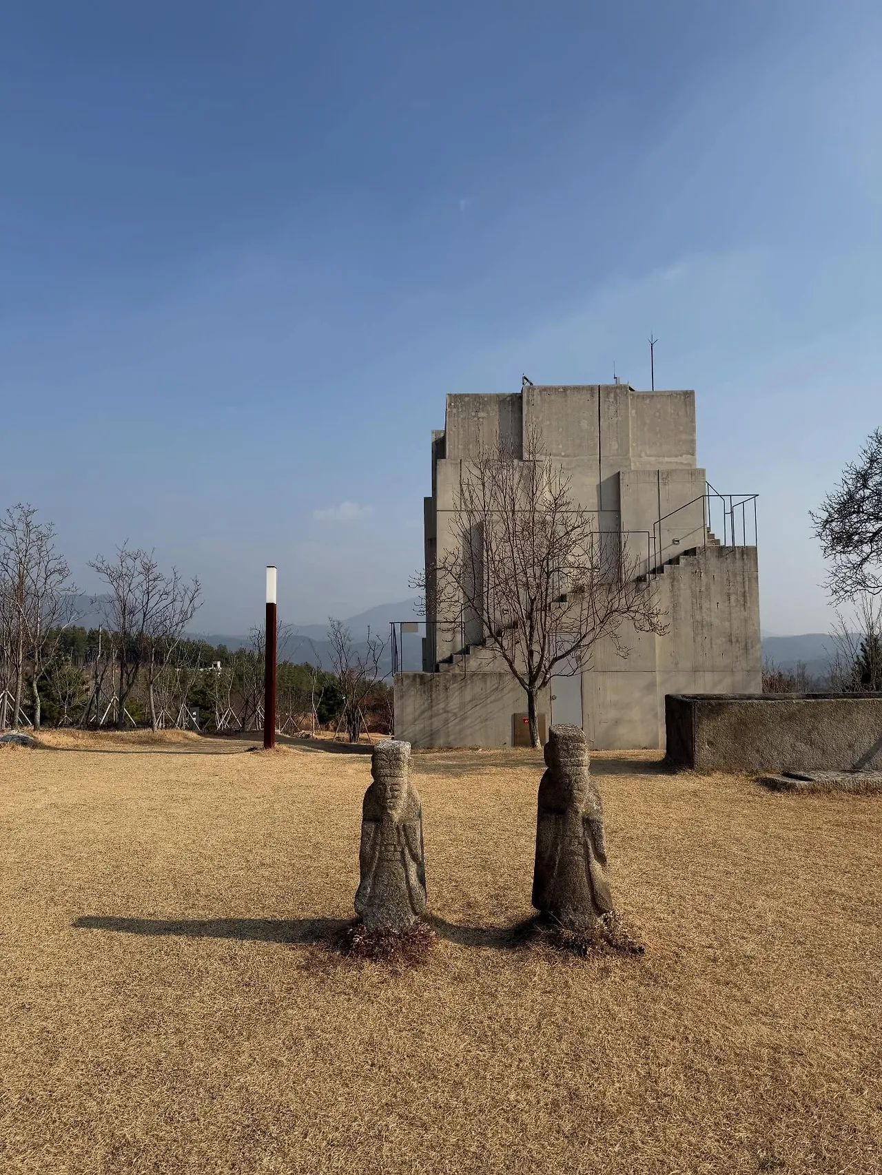 601984583_18547189786045353_3598086420249261101_n.jpg?stp=dst-jpegr_tt6&_nc_cat=109&ccb=1-7&_nc_sid=127cfc&_nc_ohc=6ZsDsYfyV0cQ7kNvwFld0jp&_nc_oc=AdkeKzoprLjtCOYE-cXkYCmqWPHe0LKgbYpY2KQ6NMa8BKT8Dr_CuKblp13xGUClEjI&_nc_zt=23&se=-1&_nc_ht=scontent-ssn1-1.xx&_nc_gid=LyfR4rayGCFFwWFGt_dLdg&oh=00_Afqh1nlzaTdrVghrpt3hs6aWM6zbMTdT54KkzCxnzU6GIg&oe=696C2AF1