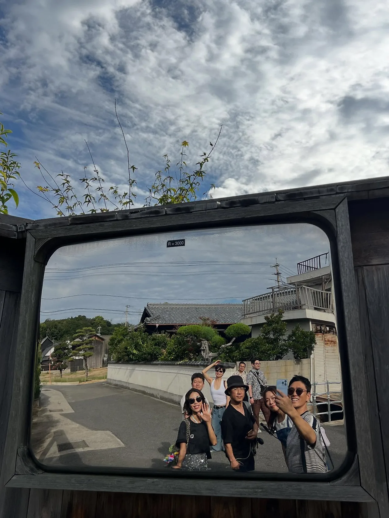 554551488_18530112814045353_1144878212156888246_n.jpg?stp=dst-jpegr_tt6&_nc_cat=105&ccb=1-7&_nc_sid=127cfc&_nc_ohc=I9_VxzSQRc8Q7kNvwEXn9ke&_nc_oc=AdlO_W0mgyIL-K1dw1O3zgbhn_N9pbp3d4p0gKMOBTMnkkLQtD1Ky5bj-2O2i5oOmW8&_nc_zt=23&se=-1&_nc_ht=scontent-ssn1-1.xx&_nc_gid=I6jXc-0_IuyWlmluablMxw&oh=00_AfdBZOKVP3NOw0W1HhMpsbHTZ7XyXk3ZA2wPmyEzGf_y7A&oe=68E701E8