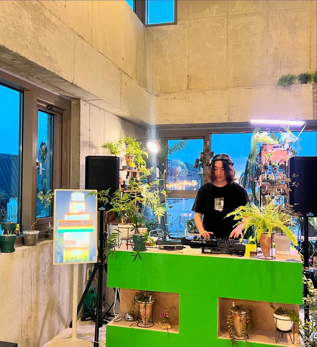 449607881_18444864079045353_5155993638498102373_n.jpg?stp=dst-jpegr&_nc_cat=111&ccb=1-7&_nc_sid=127cfc&_nc_ohc=n7zD-uOfqXkQ7kNvgG0ROZ7&se=-1&_nc_ht=scontent-ssn1-1.xx&oh=00_AYClQyEkJT8wEby_tXlSrf2N_68aqg2QWU3u6JVnaSM8lQ&oe=669D2E35