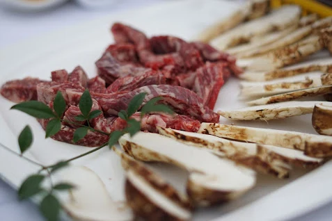 한우와 송이.JPG