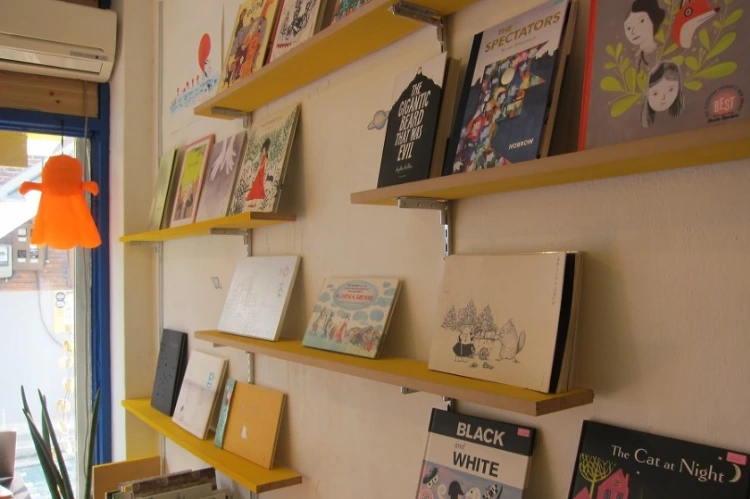 2259CA48574ED9AE2372B5