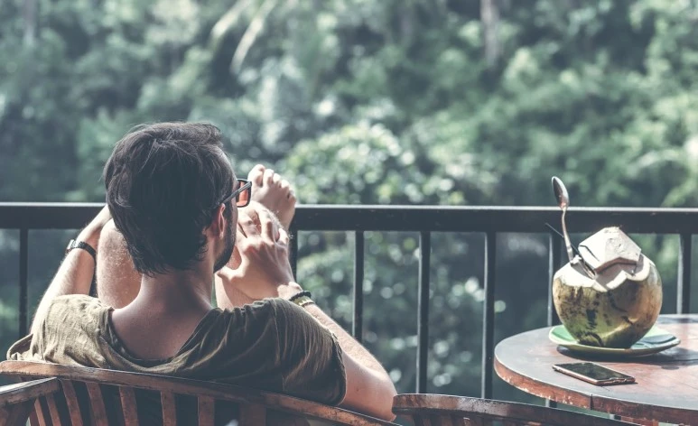 0_%ED%98%BC%EC%9E%90_%EC%9E%88%EB%8A%94_%EC%8B%9C%EA%B0%84.jpg?type=w773