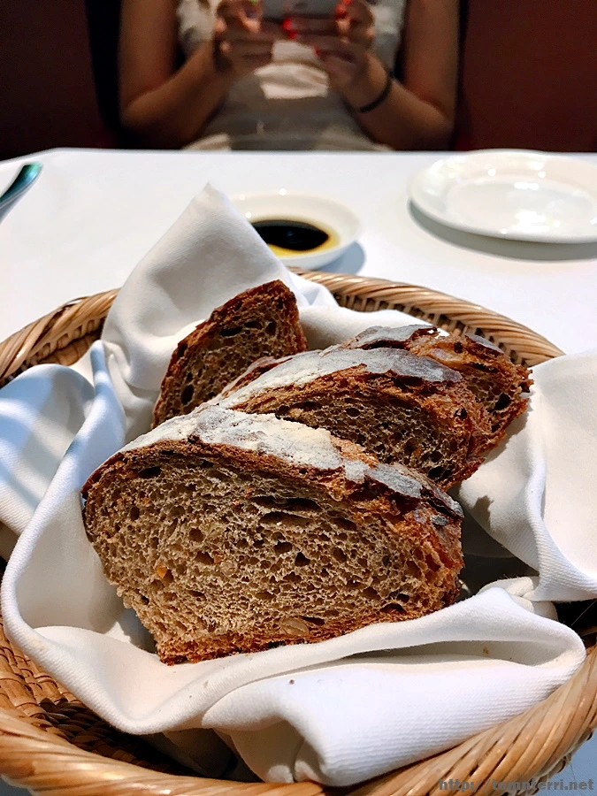 2017-06-20_at_14.46.33.jpg?type=w773