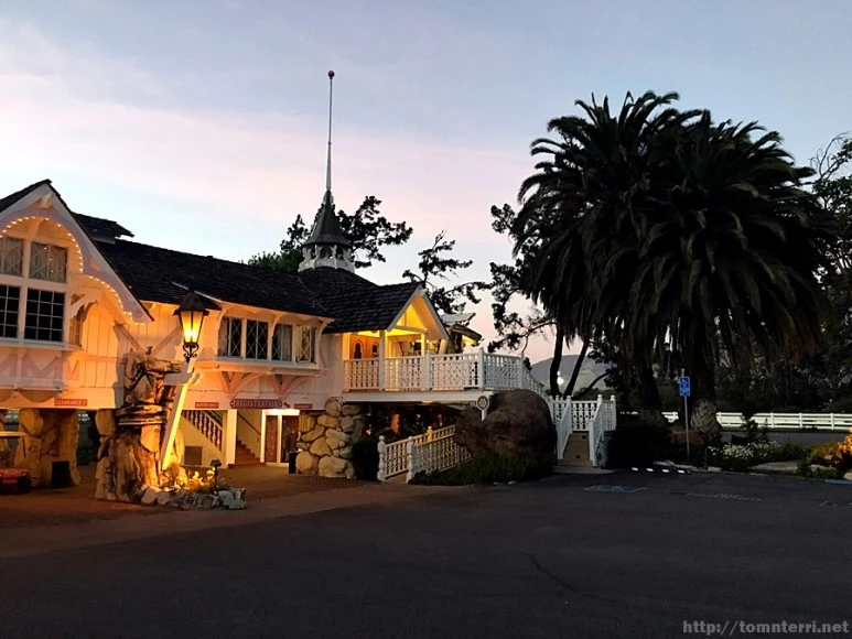 2017-05-03_at_12.02.26.jpg?type=w773