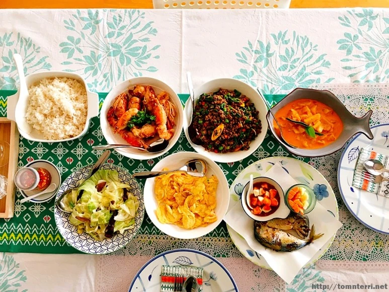 2017-06-19_at_13.24.55.jpg?type=w773