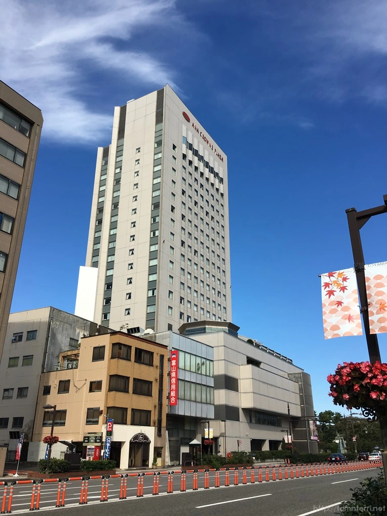 2016-10-16_at_09.58.22.jpg?type=w773