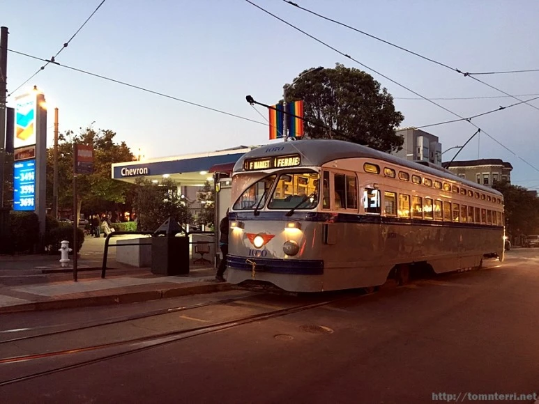 2017-04-30_at_12.13.19.jpg?type=w773