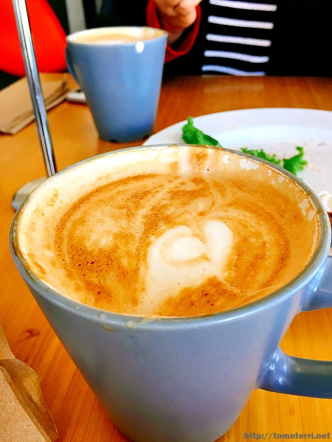 2017-04-28_at_04.03.58.jpg?type=w773