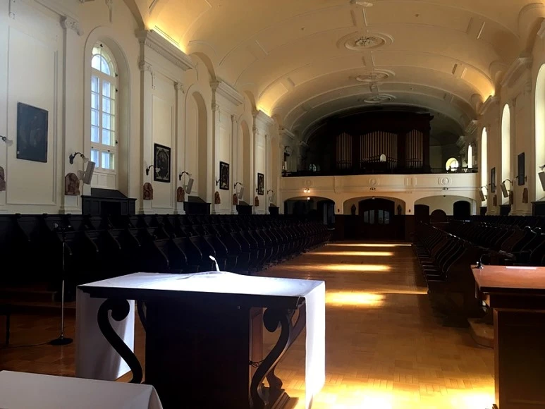 2017-10-03_at_00.22.44.JPG?type=w773