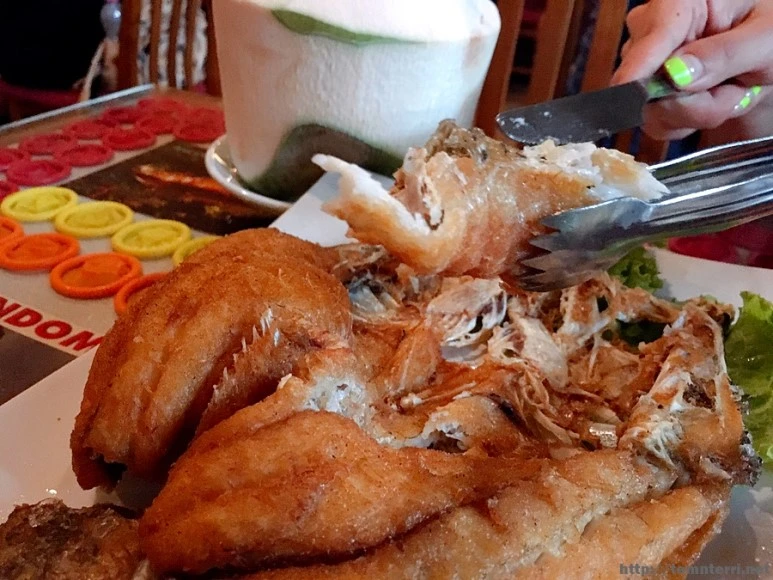 2017-06-17_at_15.22.47.jpg?type=w773