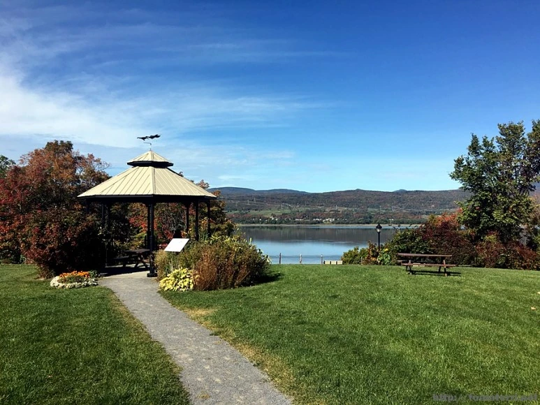 2017-10-04_at_00.48.43.JPG?type=w773