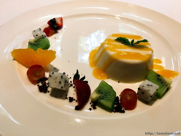 2017-06-20_at_15.34.57.jpg?type=w773