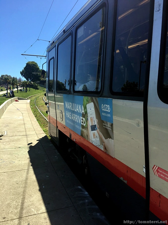 2017-04-30_at_05.38.09.jpg?type=w773