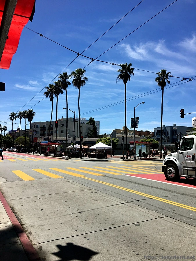 2017-04-29_at_04.38.07.jpg?type=w773