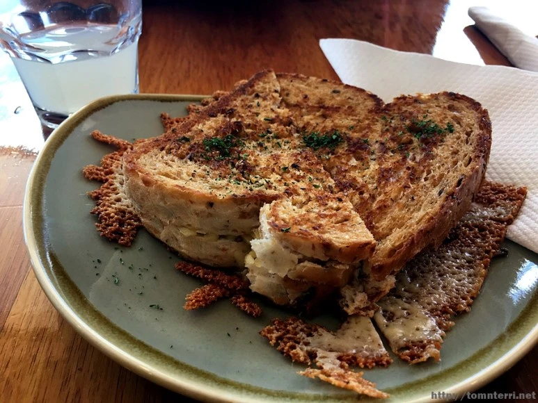 2016-11-24_at_11.39.35.jpg?type=w773