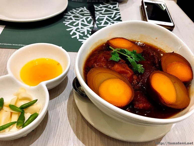 2017-06-20_at_22.07.11.jpg?type=w773