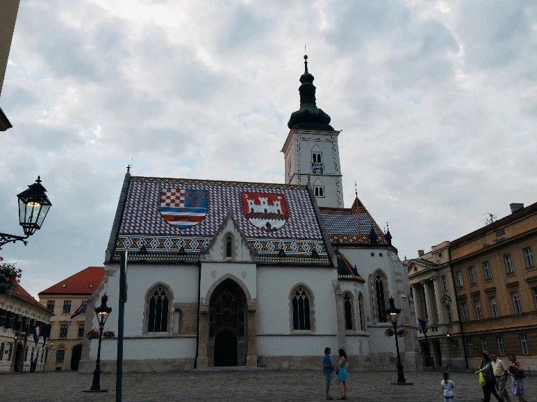 image_6649549211468132449674.jpg?type=w773