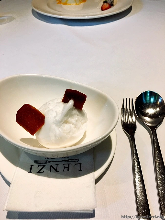 2017-06-20_at_15.35.05.jpg?type=w773