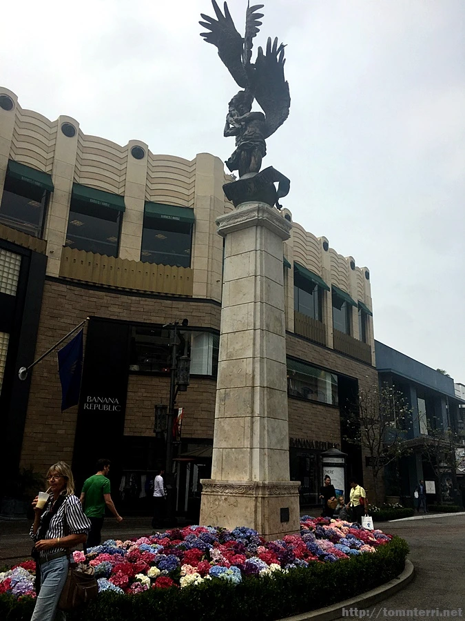 2017-05-06_at_03.36.38.jpg?type=w773