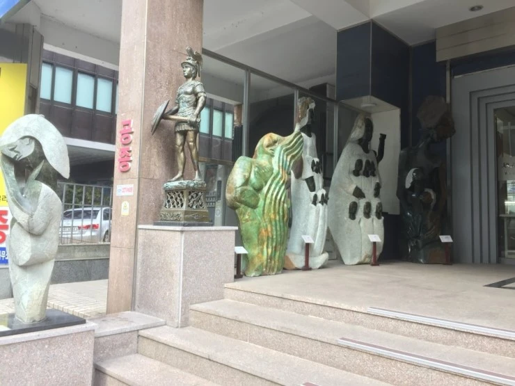 IMG_6528.JPG?type=w740