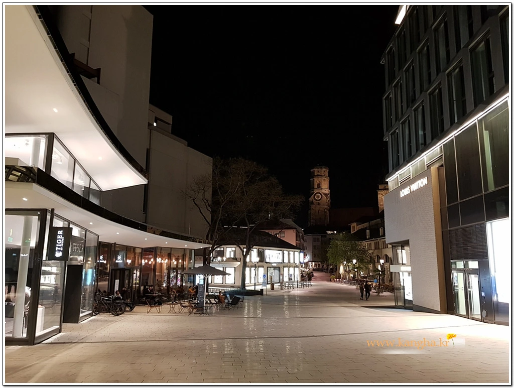 991D1F3B5B36604E034A19