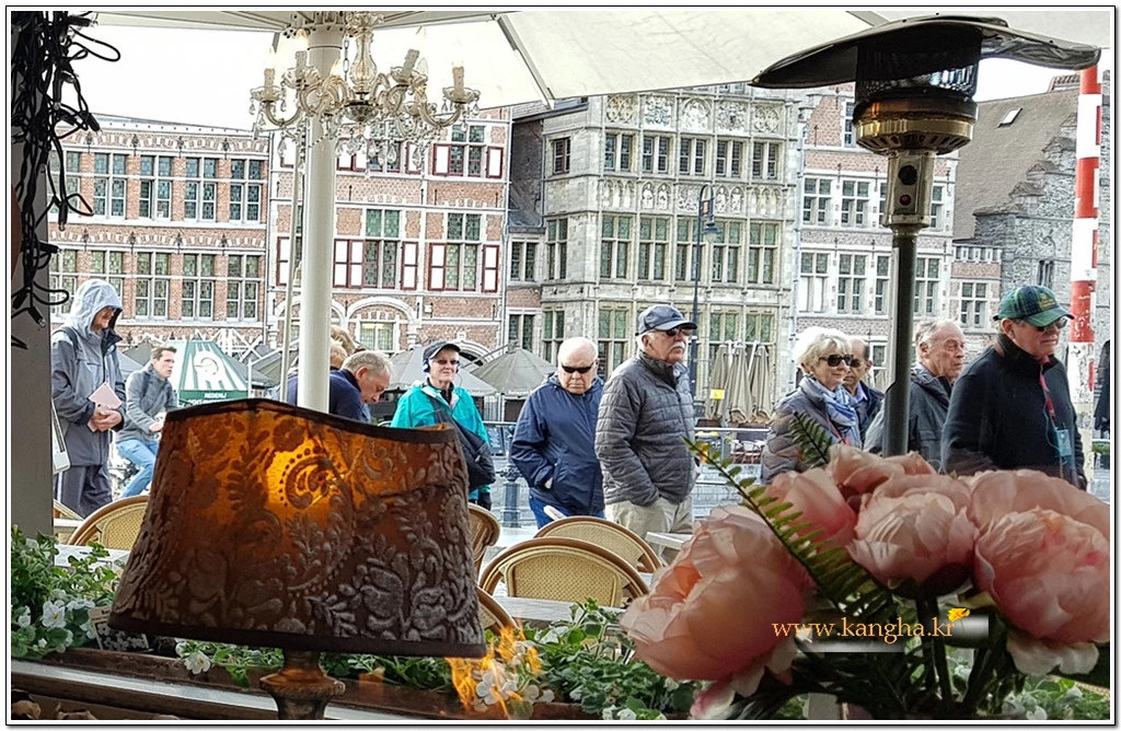 99DFCB385B8E04FB33CF80