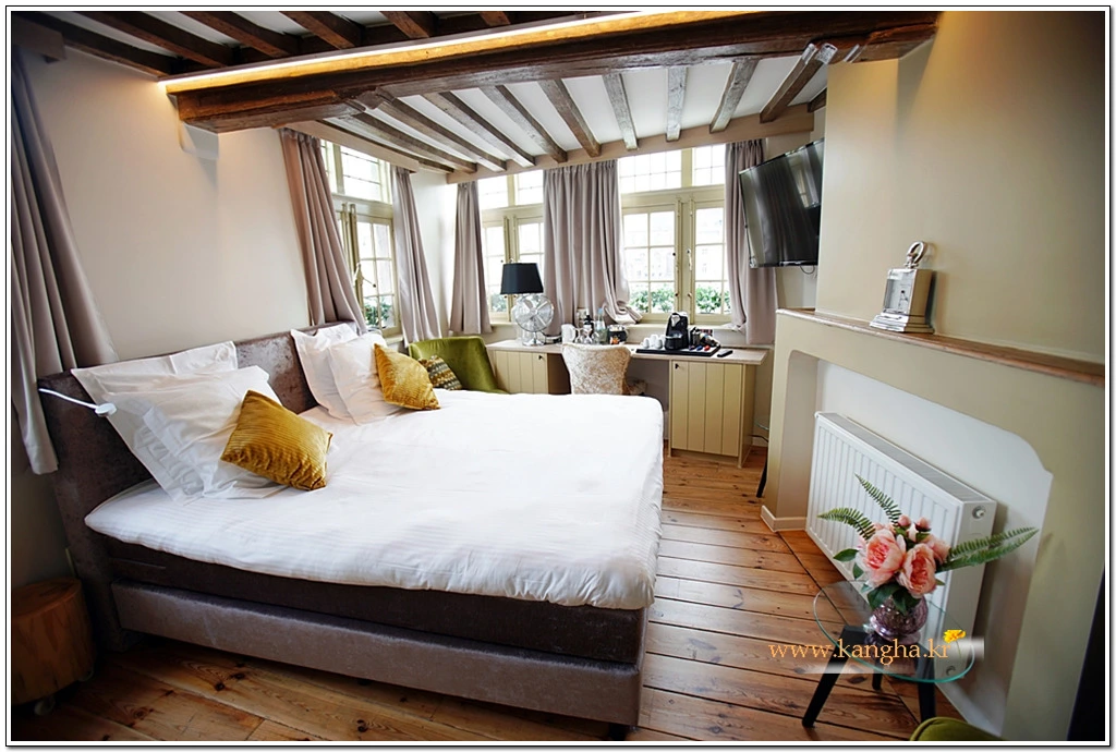 99E9B7505B7FF9590AFE54