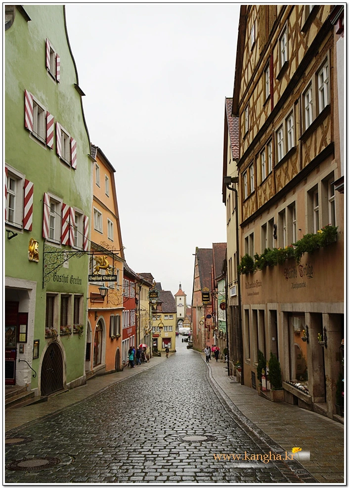 991B2A4C5B520F6020D07F