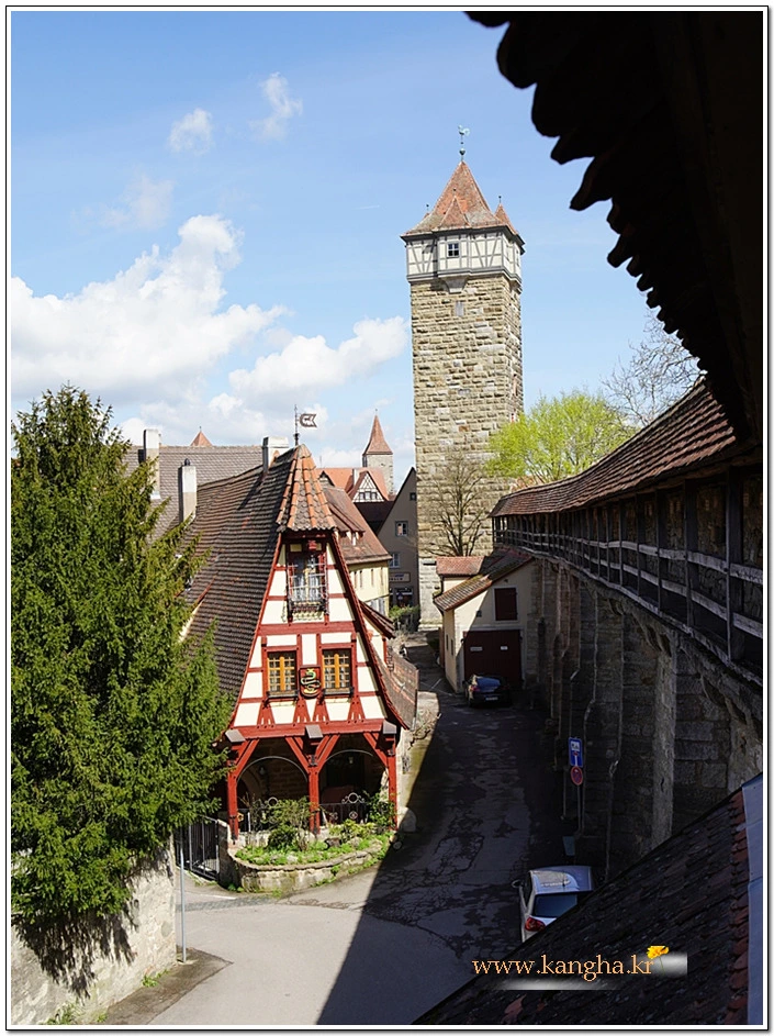 994C223E5B593EA2360BE0