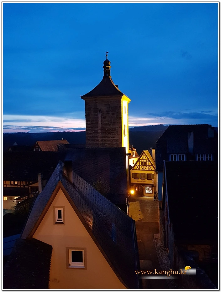 99CF764A5B55496F2AEE0D