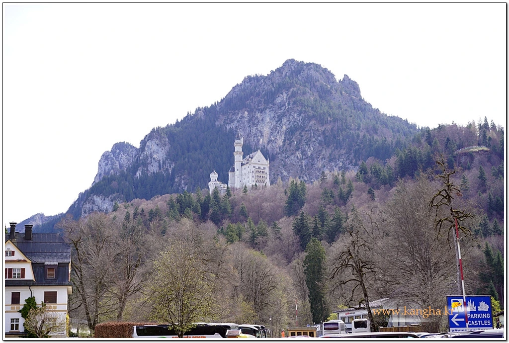 99D7DE385B5C9AF6057E32