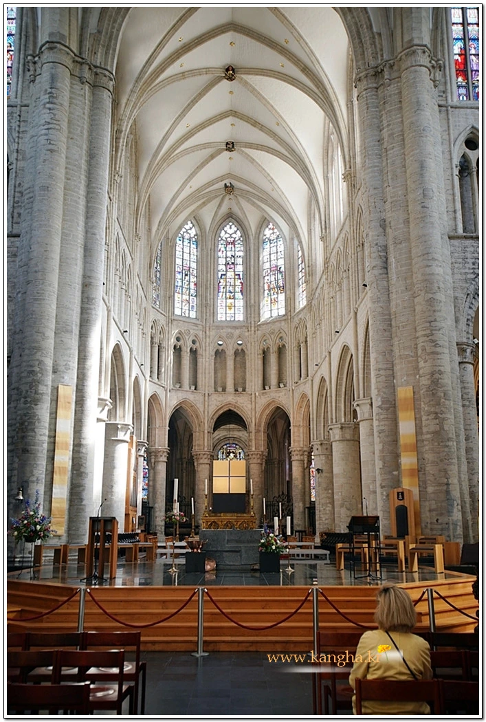 99F804335B705C5431B8AF