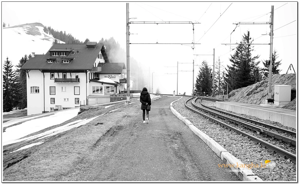 9972F0455B63AA0C170107