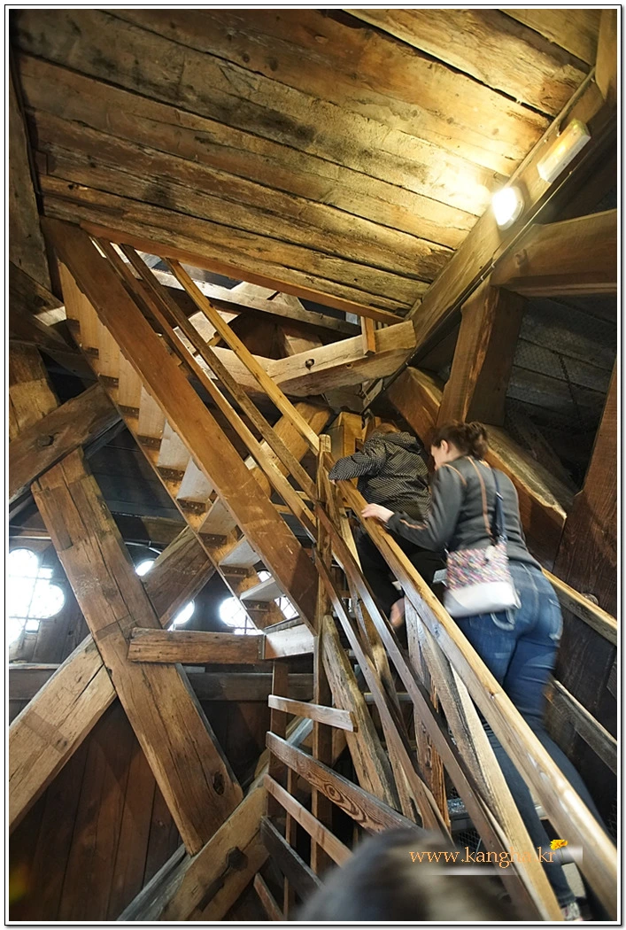 99AF2E335B240831167CE4