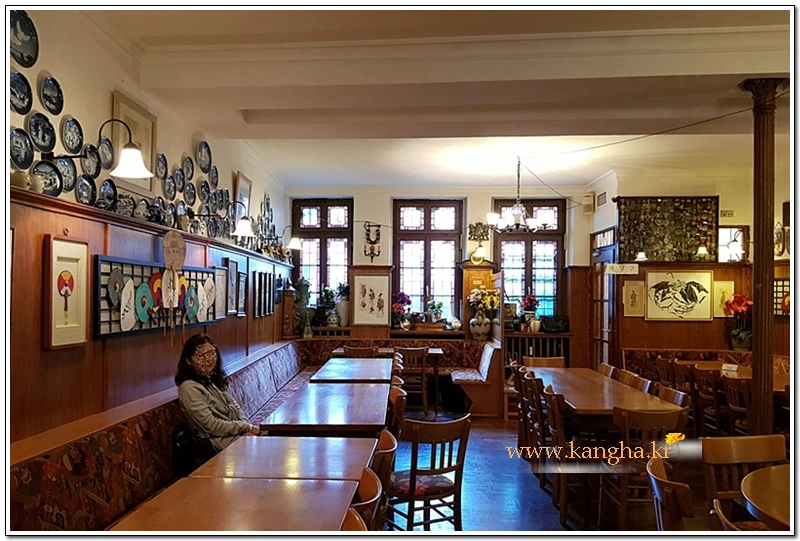 99AF30465B3C953928C0EE