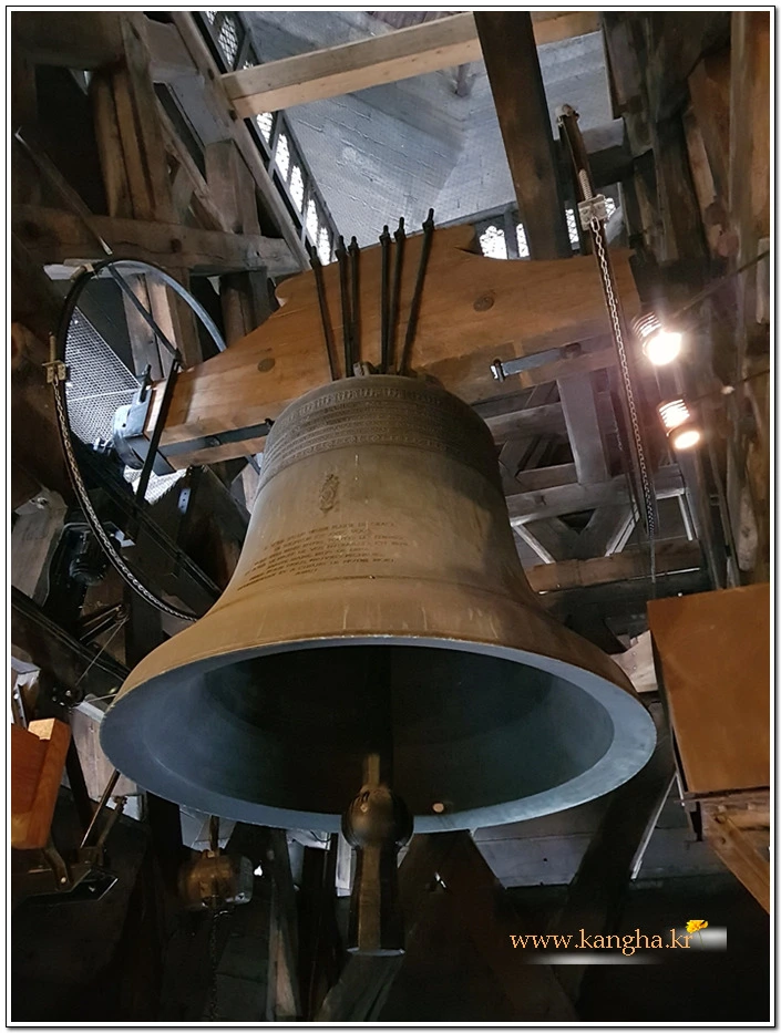 99ABB9335B24083216202C