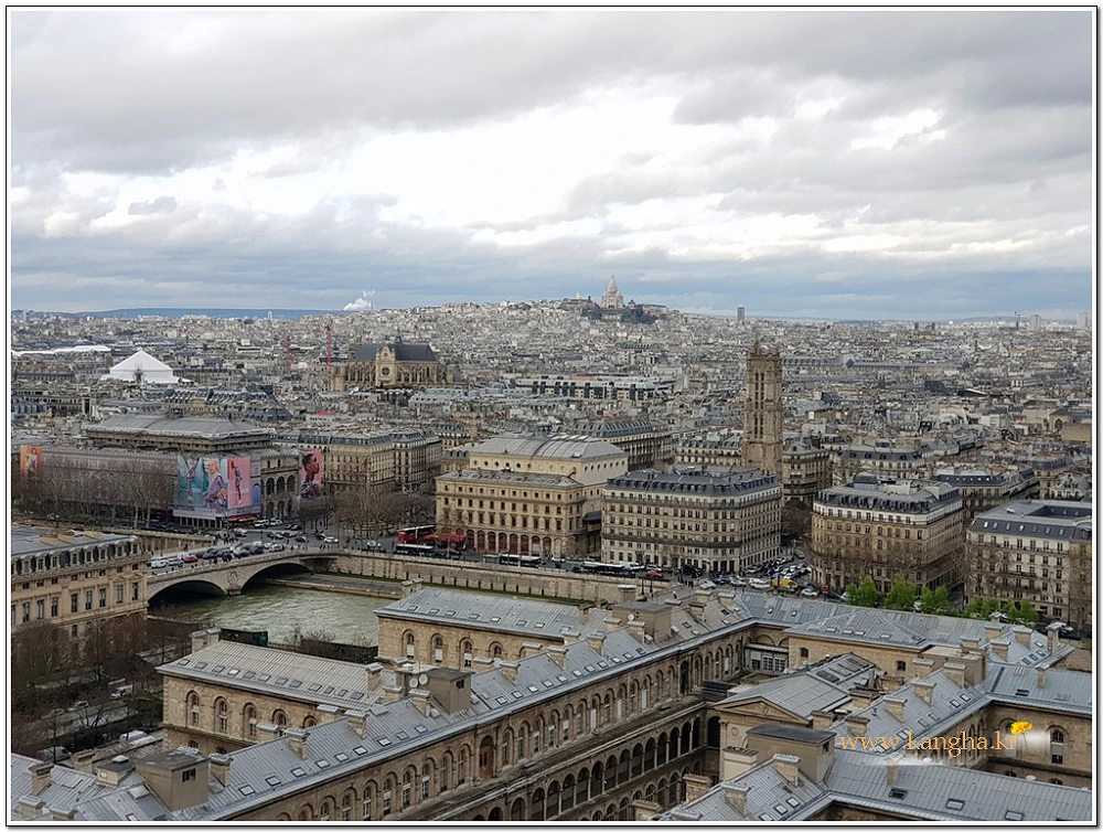 99A9944B5B240A1C1BDAC8