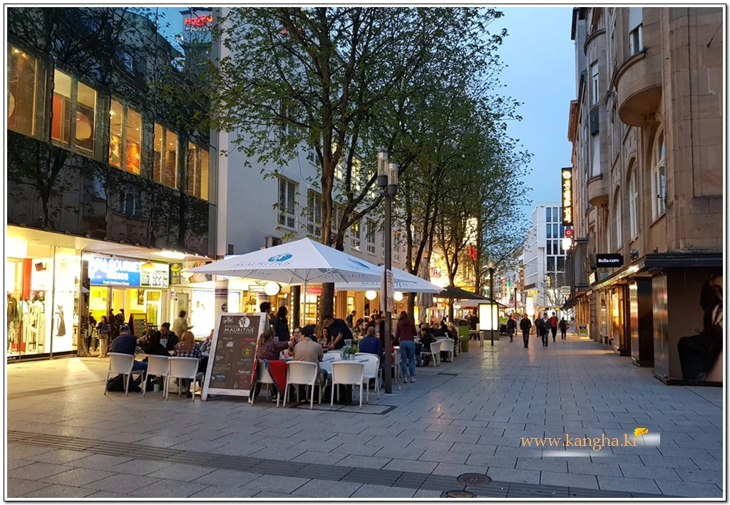 99F326495B3663280FEB64