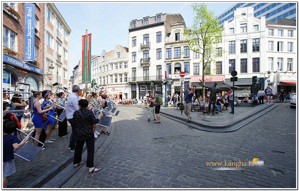 9905054B5B6EFA1107F708