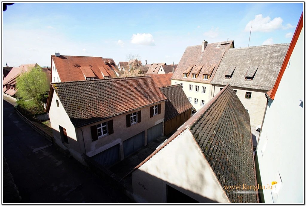 994EAC375B59EA0B01F885