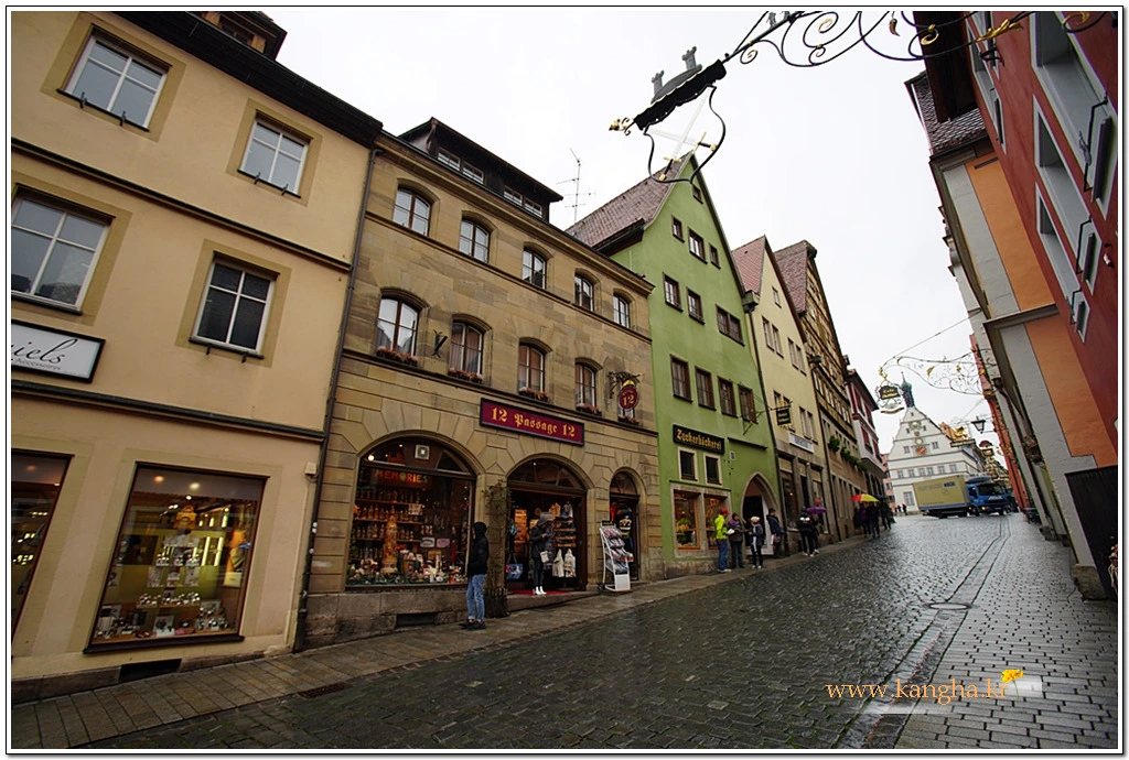 994504485B52045015FC0C