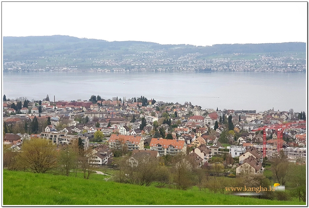 99DE3F465B5DFAFA02DA12