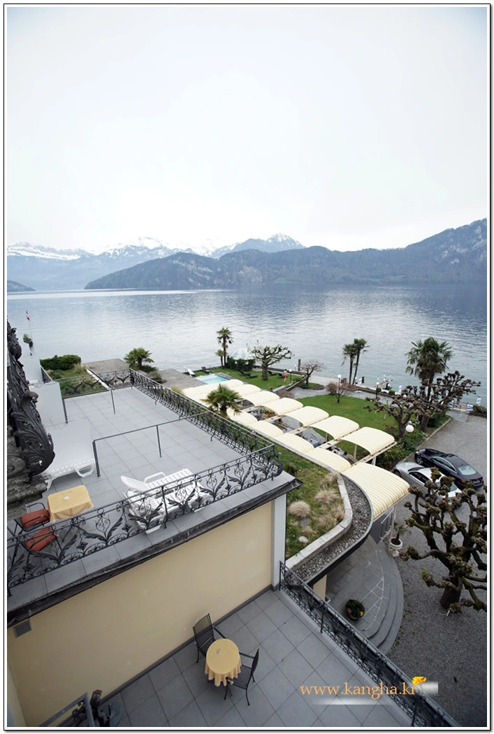 99D7A44C5B5F405C179C7C