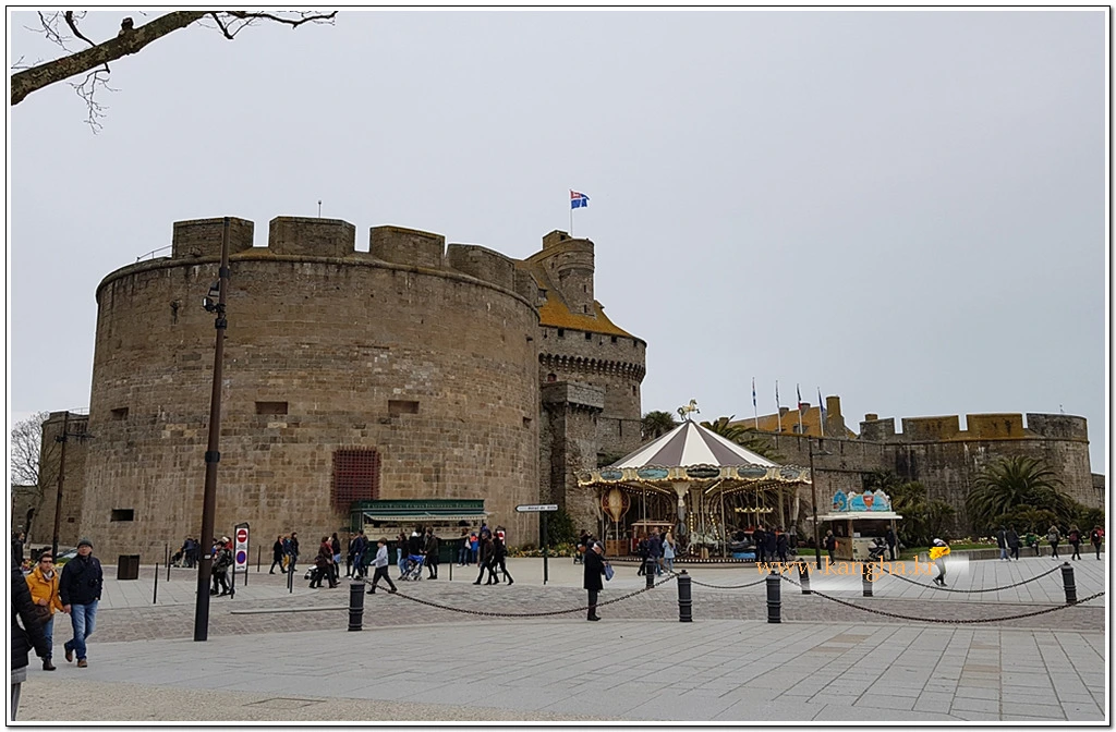 99E81F485B2D1A01214845